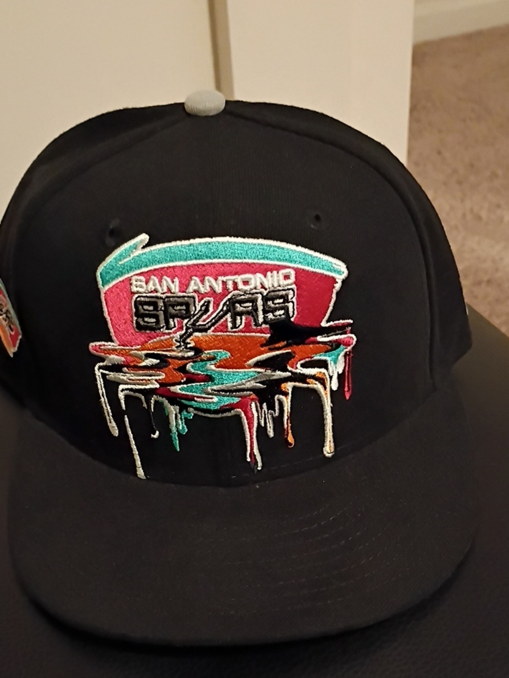 New Era San Antonio Spurs Black Snapback with Multicolor Drip Logo